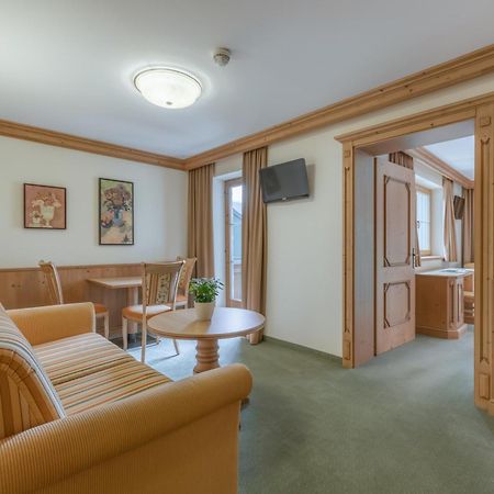 Kerschdorfer - Wohlfuehlhotel Garni - Adults Only Kaltenbach Luaran gambar
