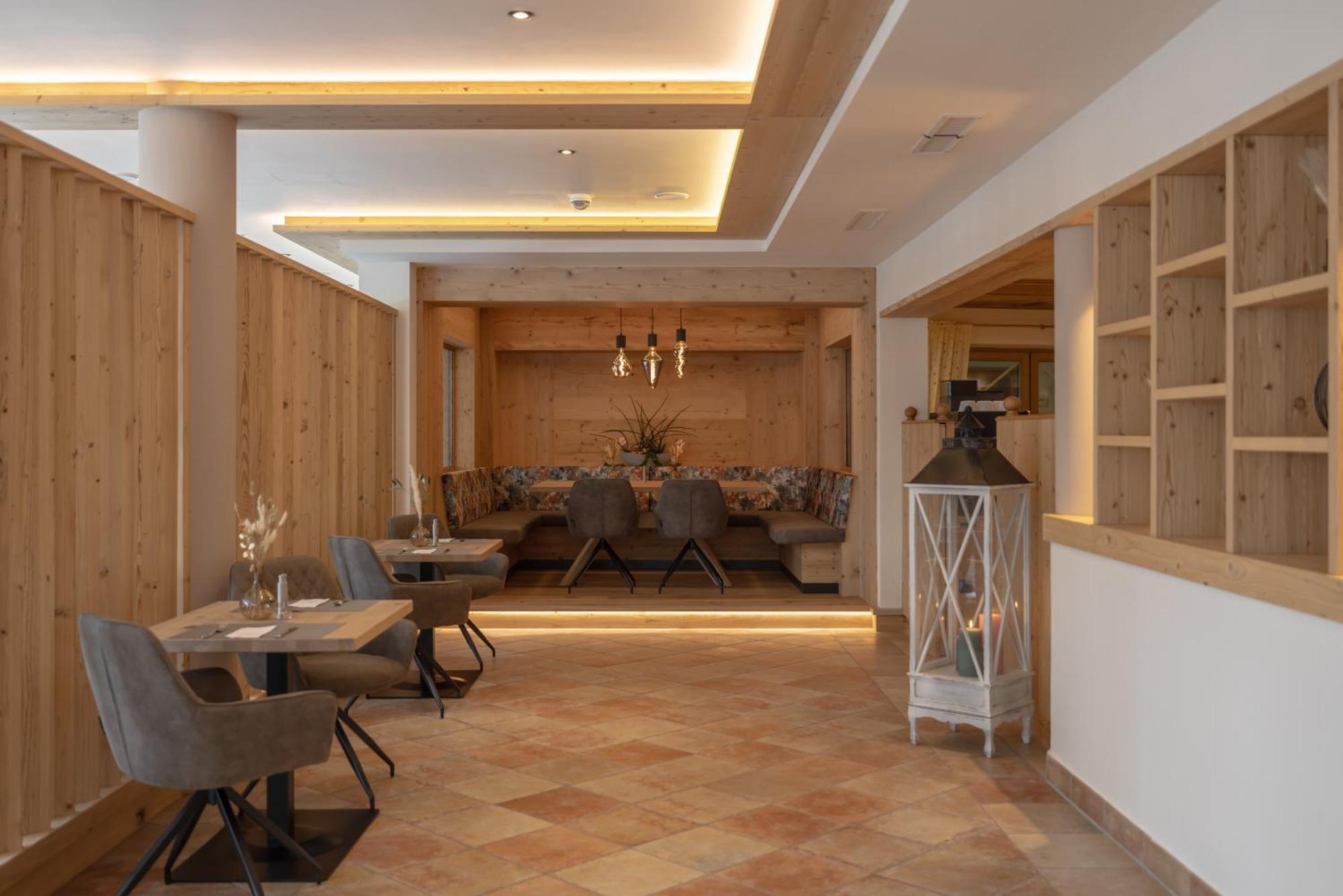 Kerschdorfer - Wohlfuehlhotel Garni - Adults Only Kaltenbach Luaran gambar