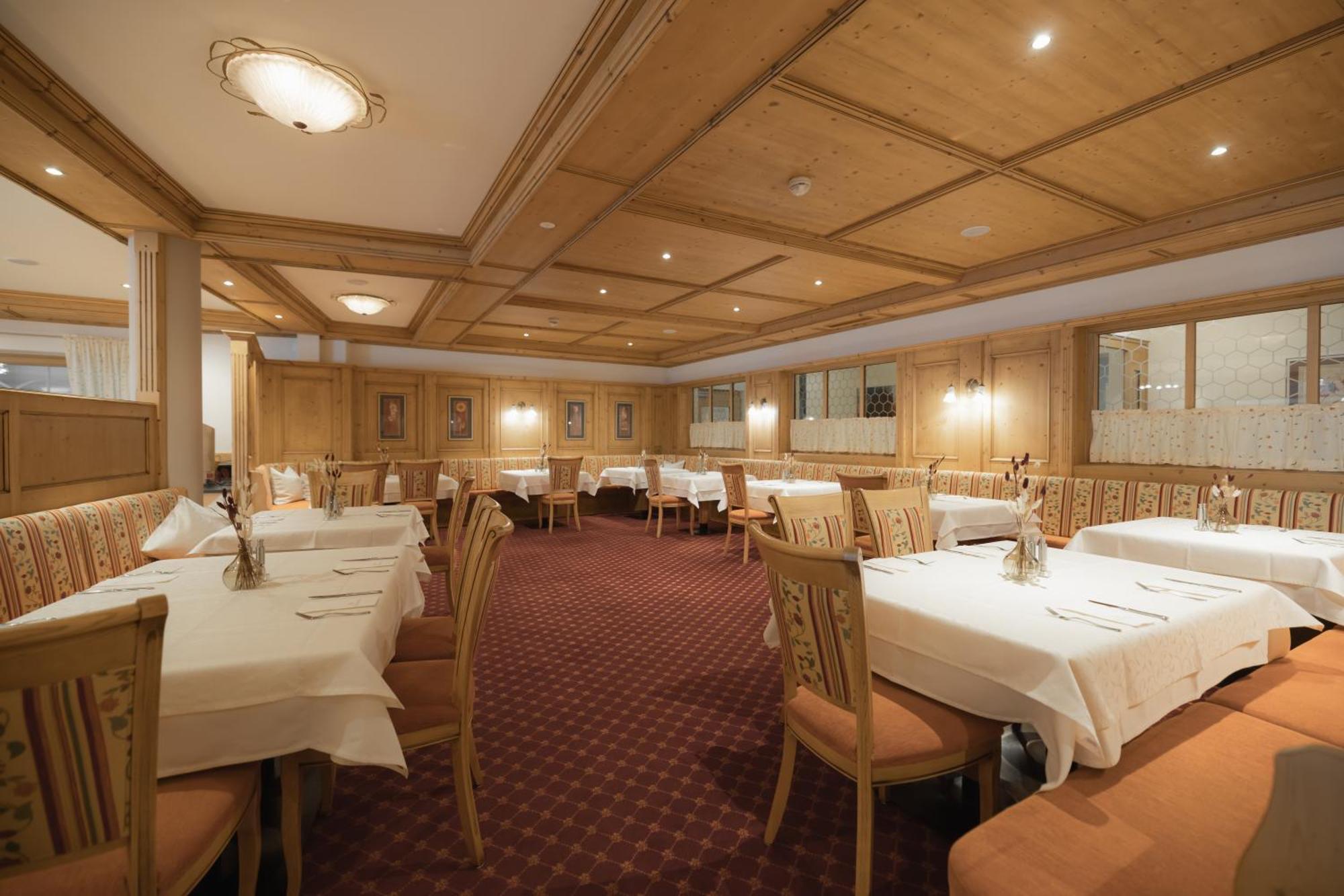 Kerschdorfer - Wohlfuehlhotel Garni - Adults Only Kaltenbach Luaran gambar