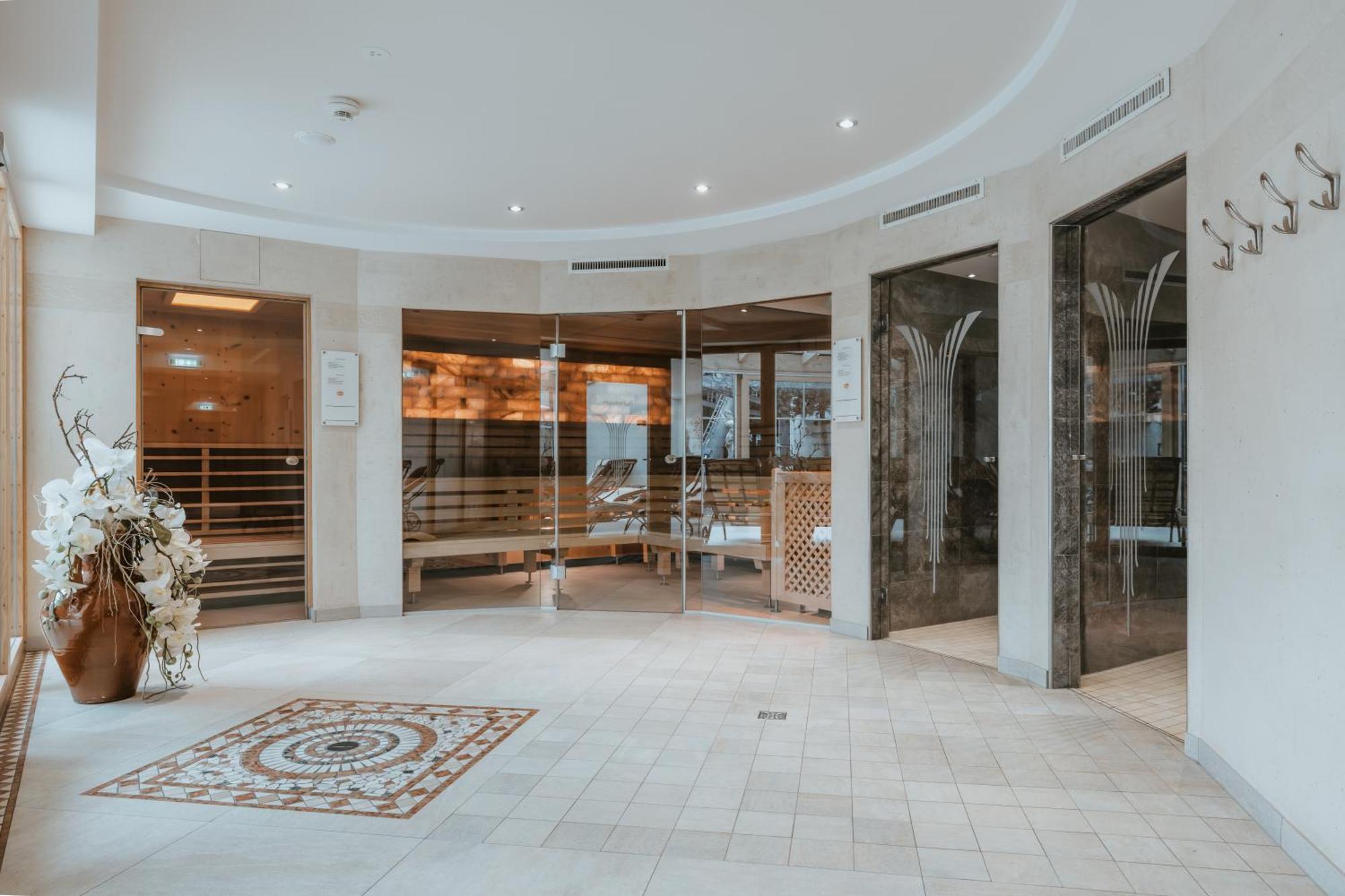 Kerschdorfer - Wohlfuehlhotel Garni - Adults Only Kaltenbach Luaran gambar