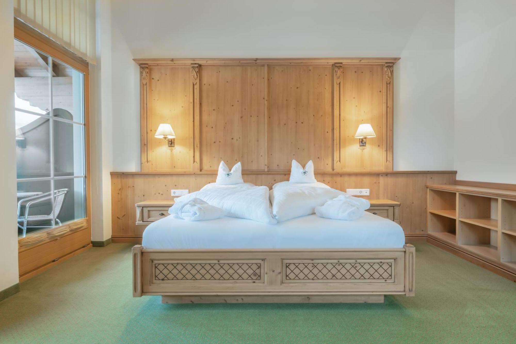 Kerschdorfer - Wohlfuehlhotel Garni - Adults Only Kaltenbach Luaran gambar