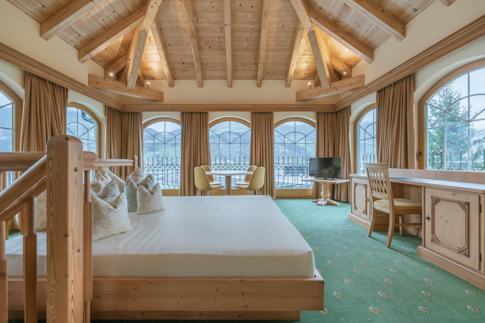 Kerschdorfer - Wohlfuehlhotel Garni - Adults Only Kaltenbach Luaran gambar