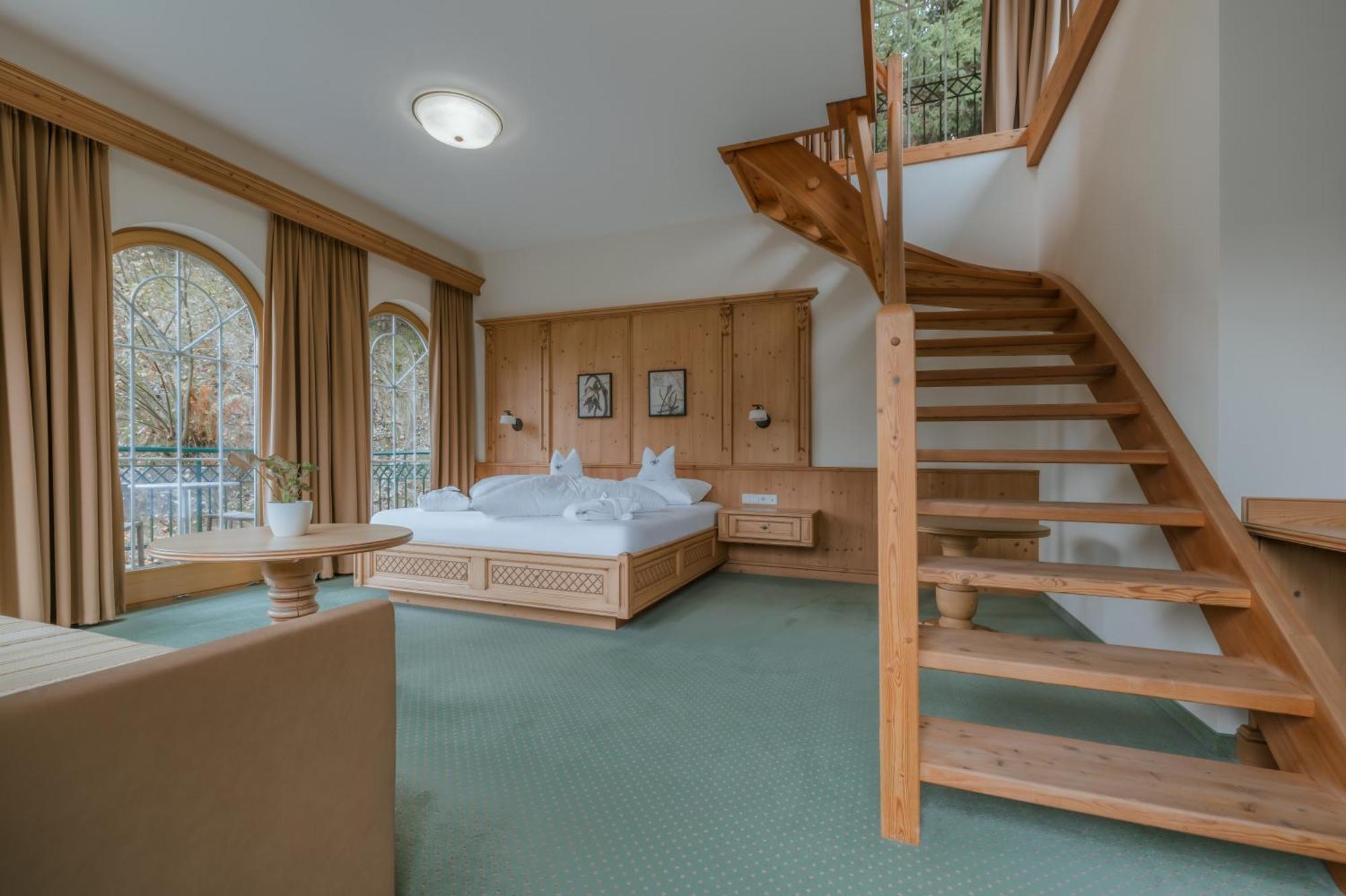 Kerschdorfer - Wohlfuehlhotel Garni - Adults Only Kaltenbach Luaran gambar