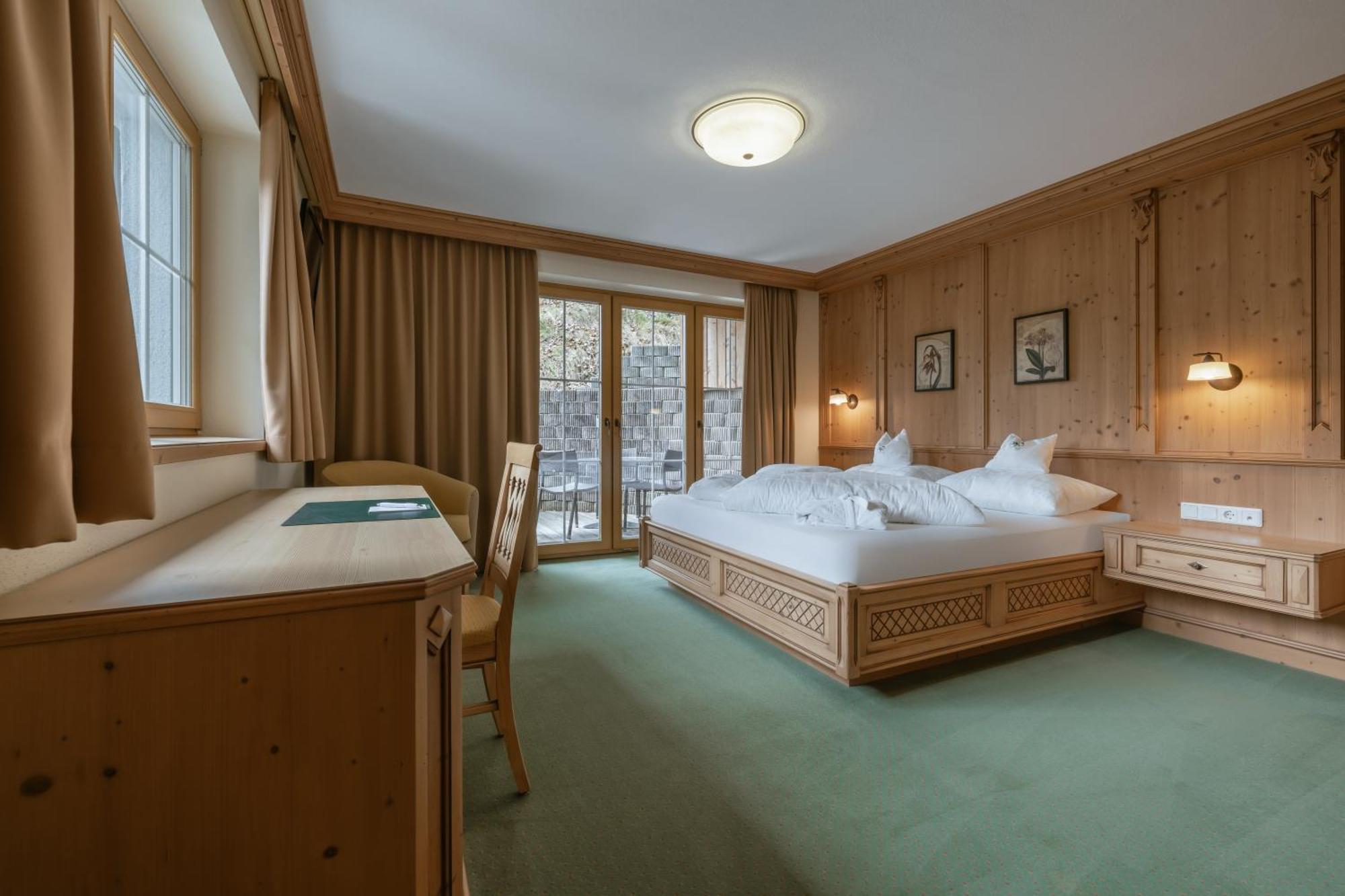 Kerschdorfer - Wohlfuehlhotel Garni - Adults Only Kaltenbach Luaran gambar