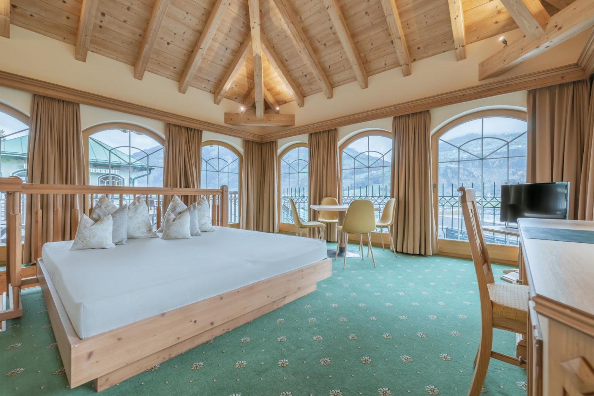 Kerschdorfer - Wohlfuehlhotel Garni - Adults Only Kaltenbach Luaran gambar