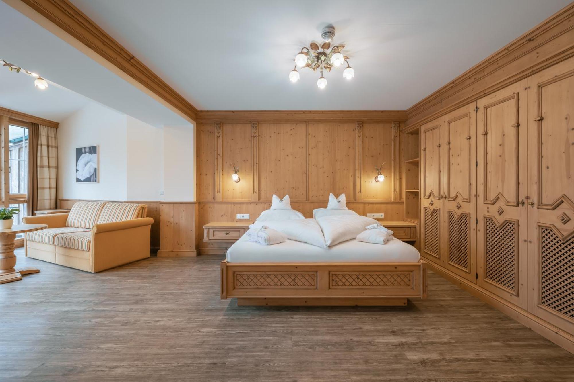 Kerschdorfer - Wohlfuehlhotel Garni - Adults Only Kaltenbach Luaran gambar