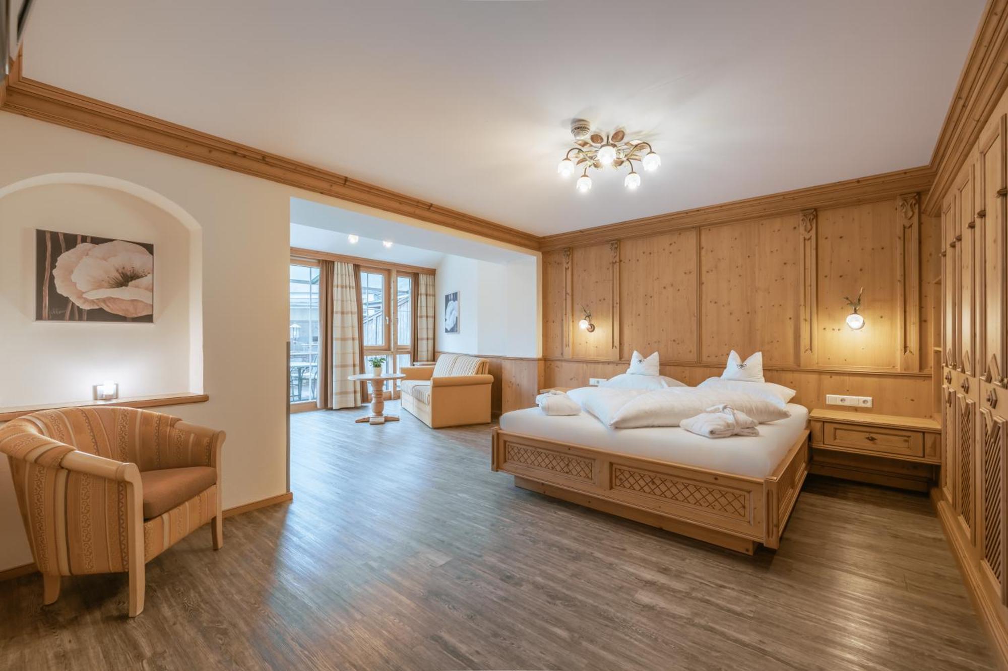 Kerschdorfer - Wohlfuehlhotel Garni - Adults Only Kaltenbach Luaran gambar