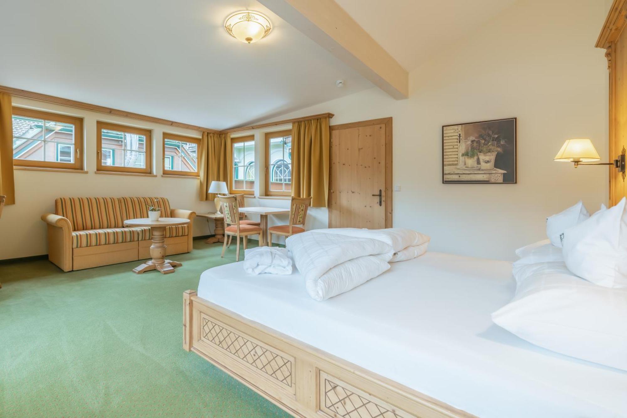 Kerschdorfer - Wohlfuehlhotel Garni - Adults Only Kaltenbach Luaran gambar