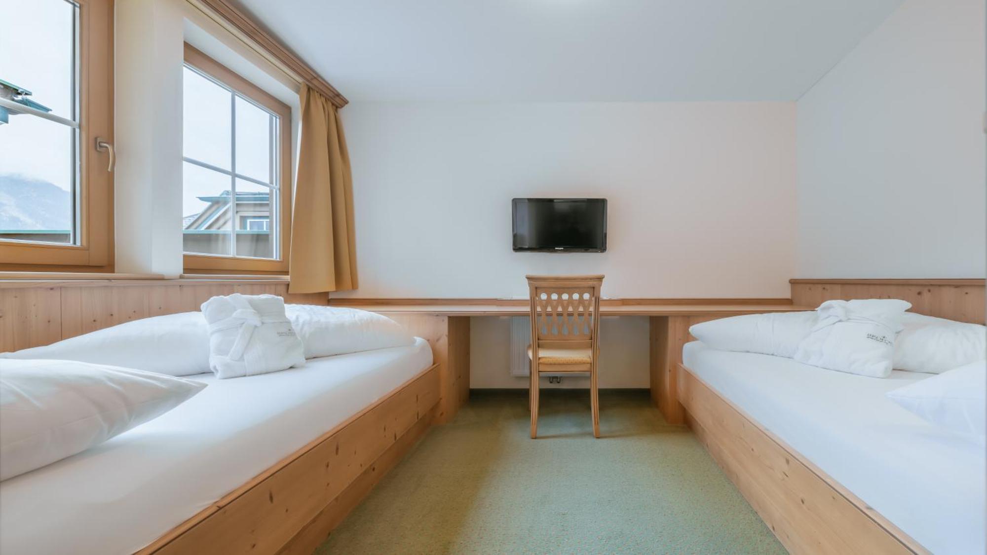 Kerschdorfer - Wohlfuehlhotel Garni - Adults Only Kaltenbach Luaran gambar